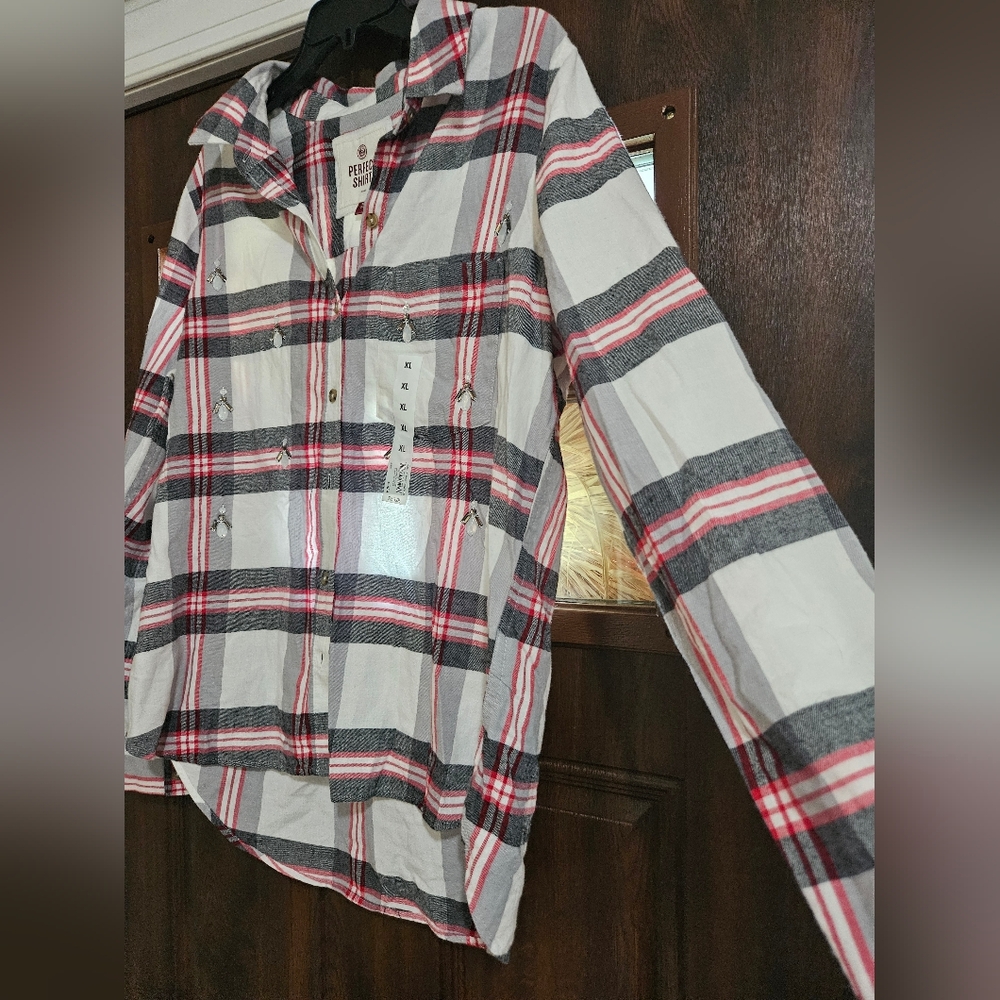 SO Plaid Button-Down Shirt in Red, Black, and White - Picture 3 of 12